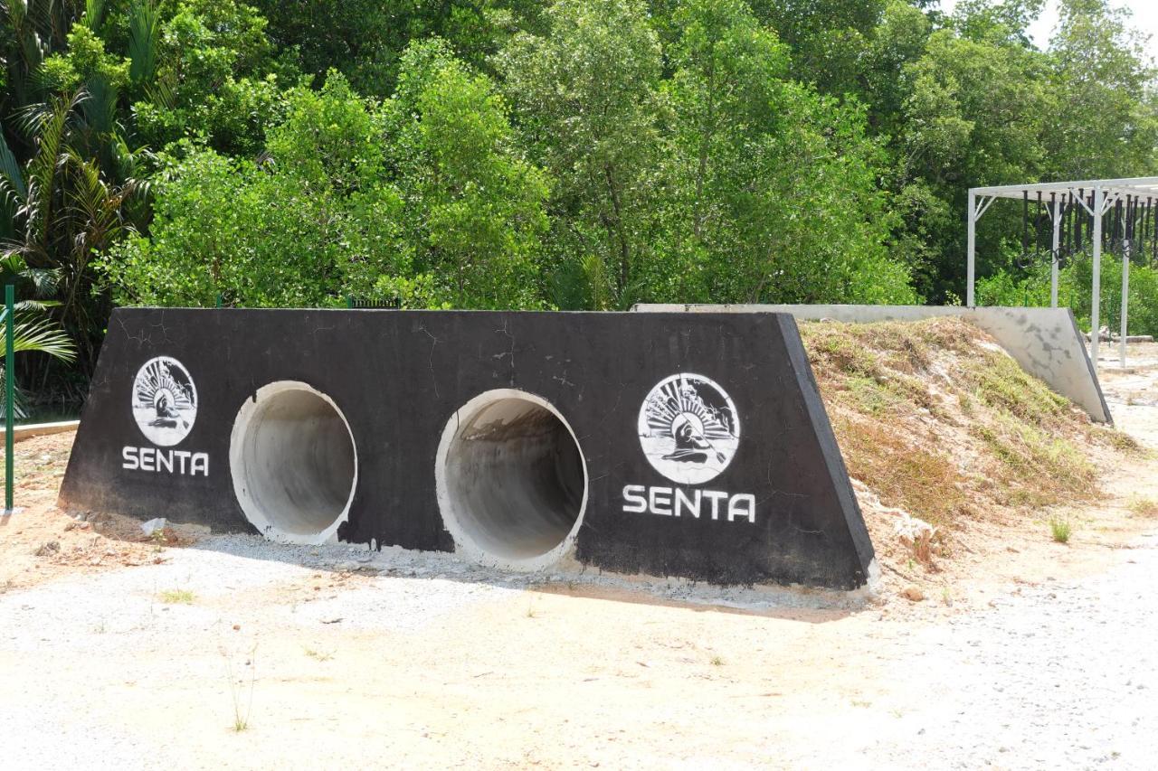 Senta Adventure Camp & Resort Minyak Beku エクステリア 写真